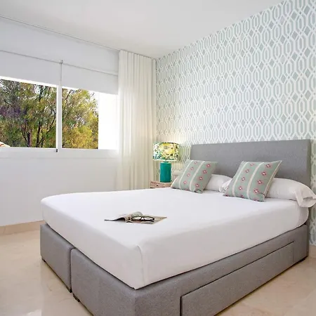 Genteel Tortugas Terrace * Marbella